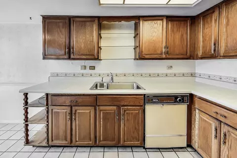 8 Brookton On Auburn Blvd, Rolling Meadows, IL 60008 photo 11