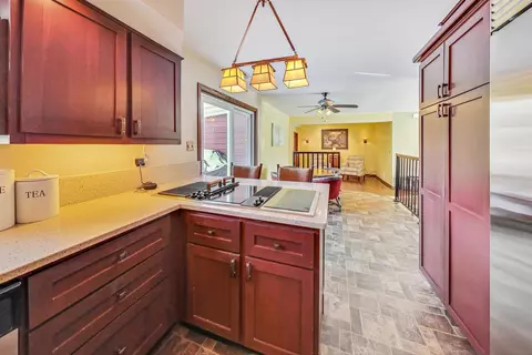 714 67th Pl, Willowbrook, IL 60527 photo 10