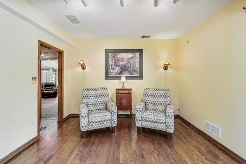 714 67th Pl, Willowbrook, IL 60527 photo 14