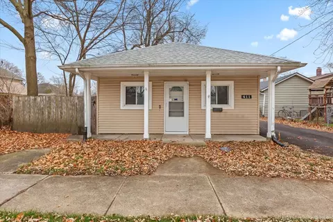 411 Slade Ave, Elgin, IL 60120 photo 2