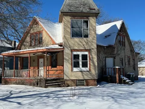202 W Washington St, Streator, IL 61364