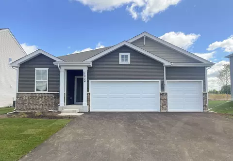 9960 Humbolt St, Huntley, IL 60142