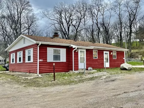 482 E 351 Hwy, Oglesby, IL 61348