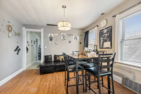 2920 E 78th Pl, Chicago, IL 60649 photo 14