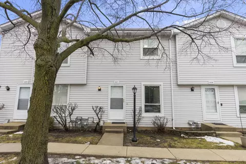 227 Raintree Ct, Aurora, IL 60504 photo 17