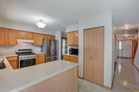 12410 Heritage Meadows Dr, Plainfield, IL 60585 photo 9