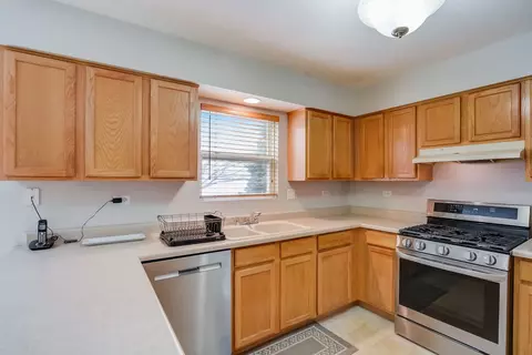 12410 Heritage Meadows Dr, Plainfield, IL 60585 photo 8