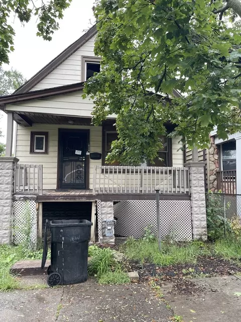 7040 S Wolcott Ave, Chicago, IL 60636