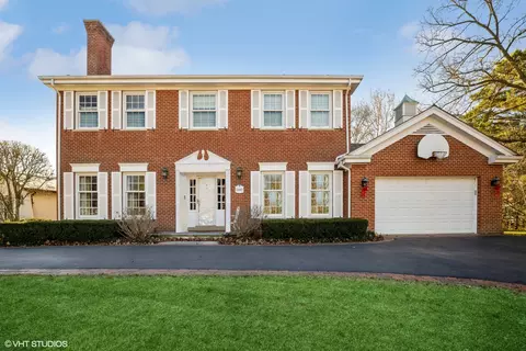 1441 Elizabeth Ln, Glenview, IL 60025