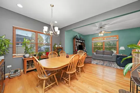Dining - 3906 216th St, Matteson, IL 60443 photo 1 of 1