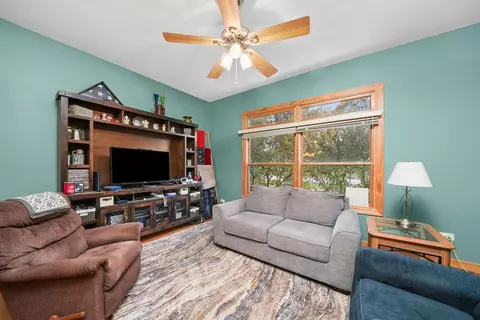 Living - 3906 216th St, Matteson, IL 60443 photo 5 of 6