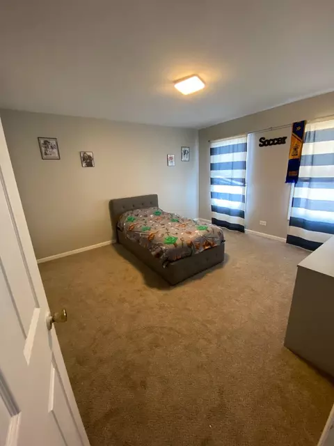 90 Decker Dr, Cary, IL 60013 photo 8