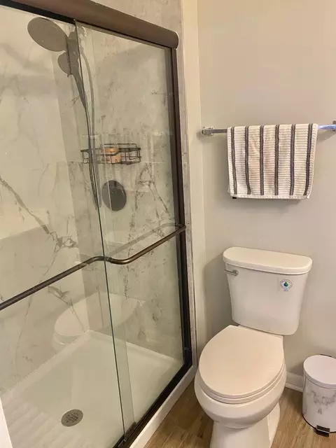90 Decker Dr, Cary, IL 60013 photo 4