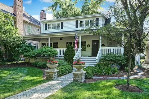 35 S Bodin St, Hinsdale, IL 60521