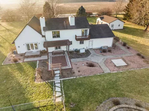 219 Reaba Ave, Congerville, IL 61729 photo 5