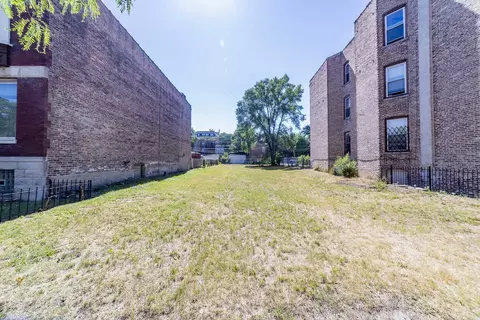 6140 S Ingleside Ave, Chicago, IL 60637