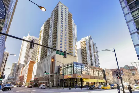 630 N State St #1302, Chicago, IL 60654