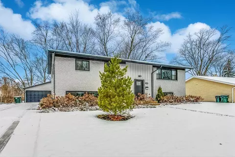 1207 E Paddock Dr, Palatine, IL 60074 photo 51