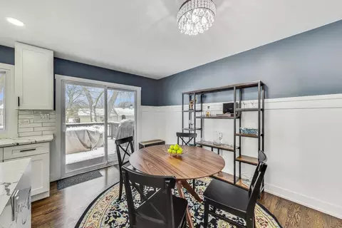 1207 E Paddock Dr, Palatine, IL 60074 photo 11