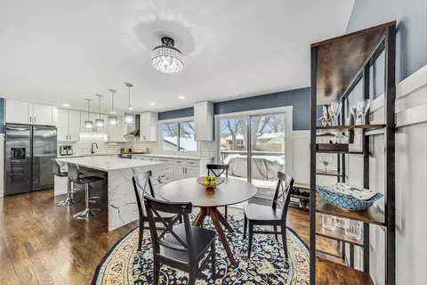 1207 E Paddock Dr, Palatine, IL 60074 photo 10