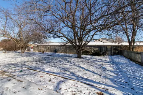 108 Hammitt Dr, Normal, IL 61761 photo 33
