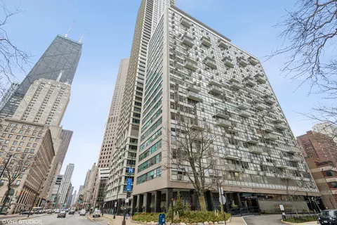 1000 N Lake Shore Dr #2203, Chicago, IL 60611