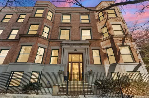 1320 W Wilson Ave #1B, Chicago, IL 60640