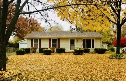 197 Anna St, North Aurora, IL 60542