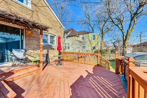 Exterior - 6422 Sinclair Ave, Berwyn, IL 60402 photo 2 of 12