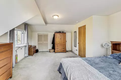 Bedroom - 6422 Sinclair Ave, Berwyn, IL 60402 photo 5 of 5