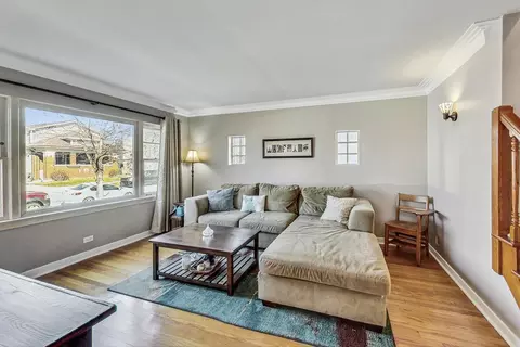 Living - 6422 Sinclair Ave, Berwyn, IL 60402 photo 2 of 6