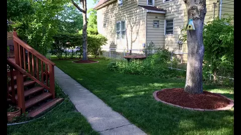 Exterior - 6422 Sinclair Ave, Berwyn, IL 60402 photo 8 of 12