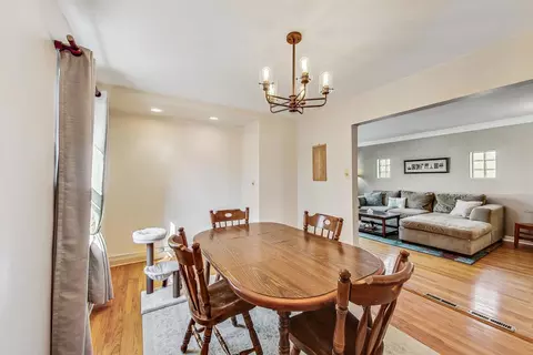 Dining - 6422 Sinclair Ave, Berwyn, IL 60402 photo 2 of 4