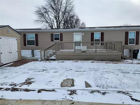 86 Four Seasons Est, Effingham, IL 62401