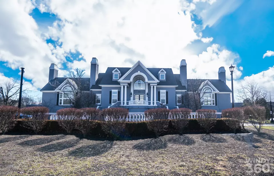 Exterior - 285 Benton Ln, Bloomingdale, IL 60108 photo 4 of 6