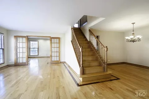 Entry Way - 285 Benton Ln, Bloomingdale, IL 60108 photo 1 of 3