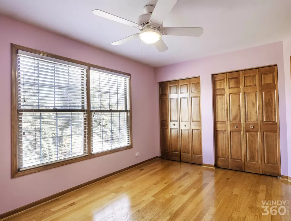 Bedroom - 285 Benton Ln, Bloomingdale, IL 60108 photo 2 of 3
