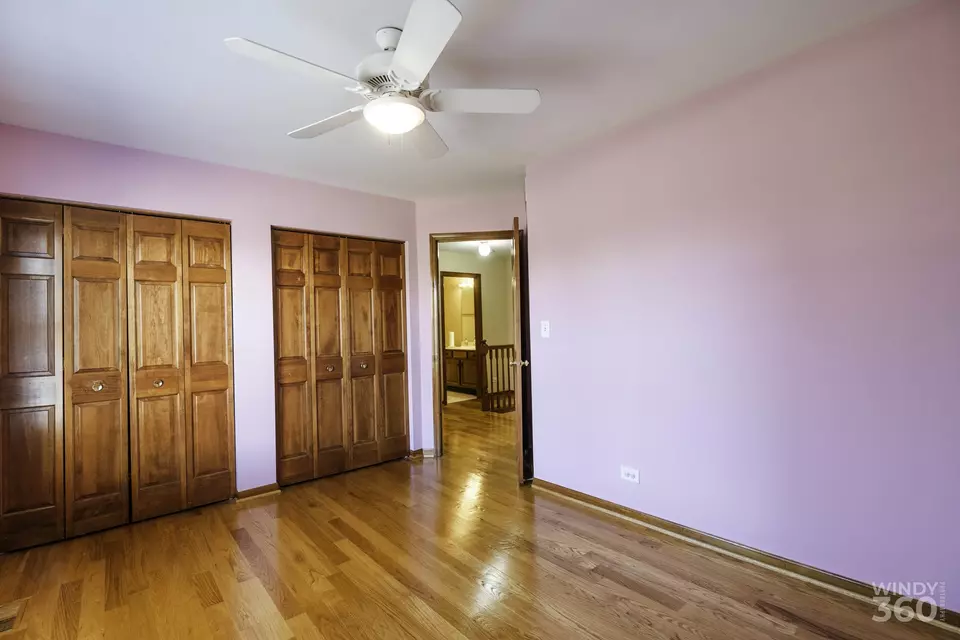 Bedroom - 285 Benton Ln, Bloomingdale, IL 60108 photo 1 of 3