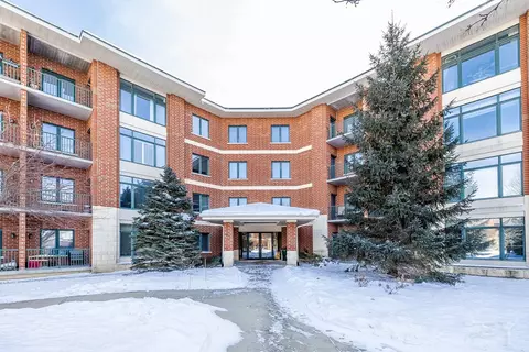 855 E 22nd St #114, Lombard, IL 60148