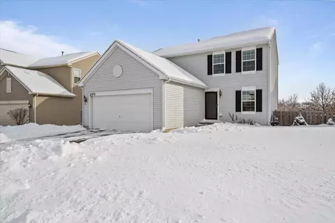 2471 Justin Ln, Hampshire, IL 60140