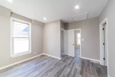 8601 S Lowe Ave, Chicago, IL 60620 photo 14