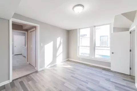 8601 S Lowe Ave, Chicago, IL 60620 photo 6