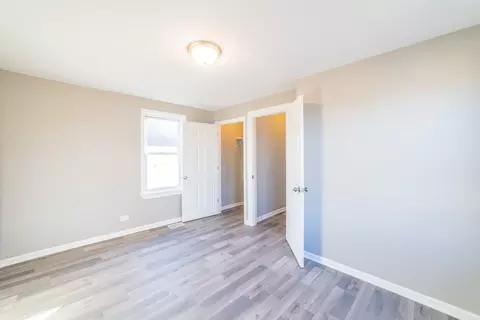 8601 S Lowe Ave, Chicago, IL 60620 photo 13