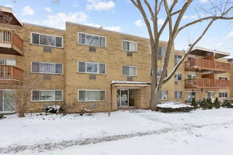710 Dempster St #F206, Mount Prospect, IL 60056