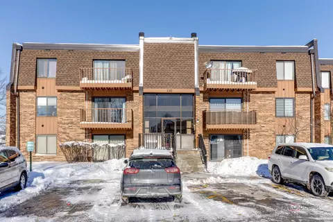 116 Mullingar Ct #2A, Schaumburg, IL 60193