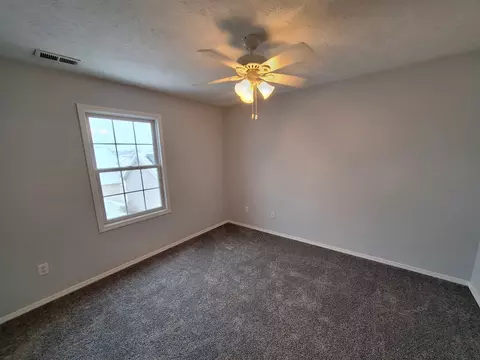 1002 Teegan St, Normal, IL 61761 photo 14