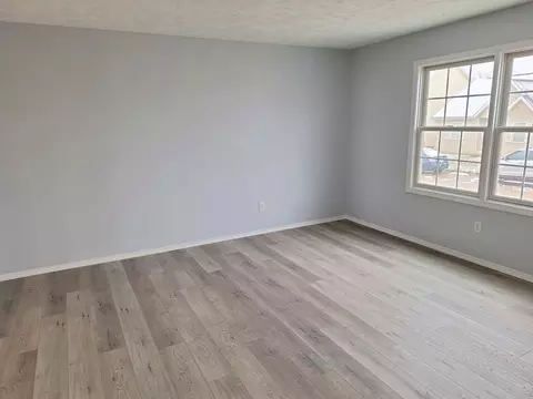 1002 Teegan St, Normal, IL 61761 photo 10
