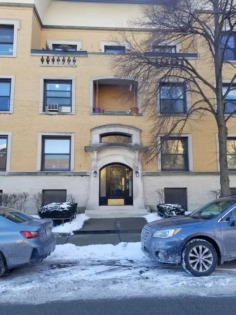 1375 E 54th St #1, Chicago, IL 60615
