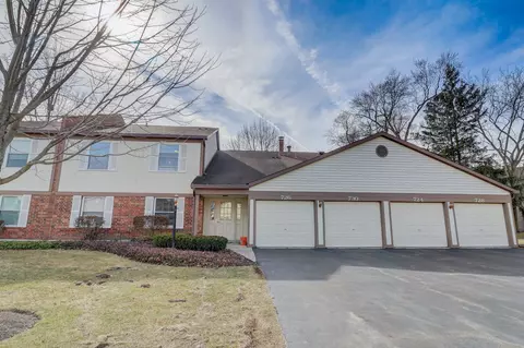 726 N Deer Run Dr #726, Palatine, IL 60067