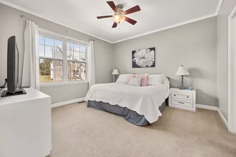 Bedroom - 3076 Bridgeham St, Elgin, IL 60124 photo 1 of 3